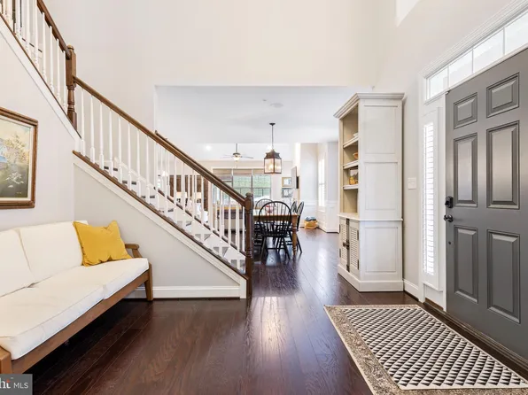 71 Skylar Cir, Media, PA 19063