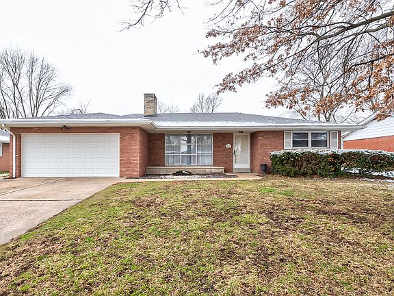 2nd image of 125 Joseph Dr