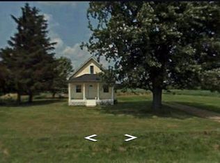 842 W Peck Rd, Peck, MI 48466