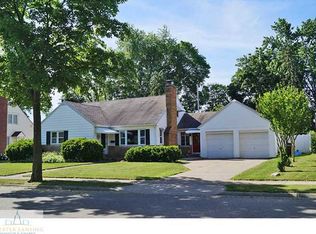 1605 Berkeley Dr, Lansing, MI 48910