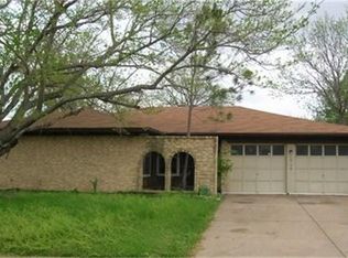 1918 Chalice Rd, Arlington, TX 76014