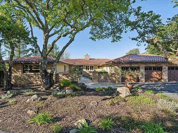 5th image of 2575 Bennett Ridge Road