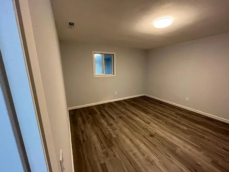 7802 139th Pl NE — Photo 8
