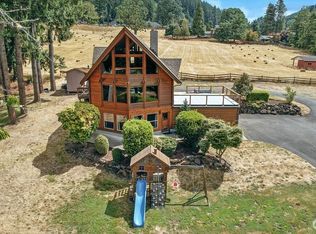 300 Modrow Rd, Kalama, WA 98625