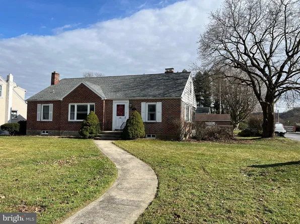 411 Parkside Ave, Reading, PA 19607