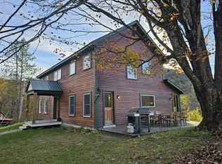 87 Grinka Farm Drive, Readsboro, VT 05350