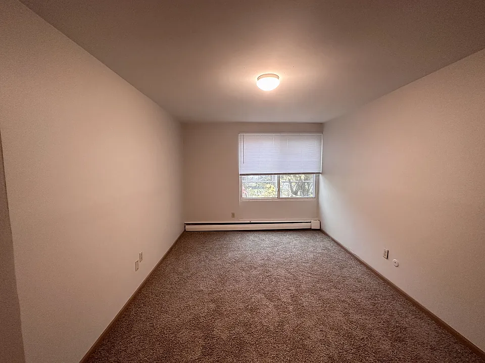 Single bedroom