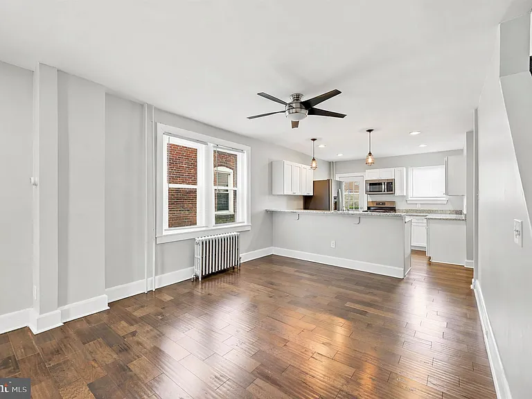 732 W Railroad Ave — Photo 9