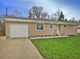 506 Maple Dr, Owatonna, MN 55060