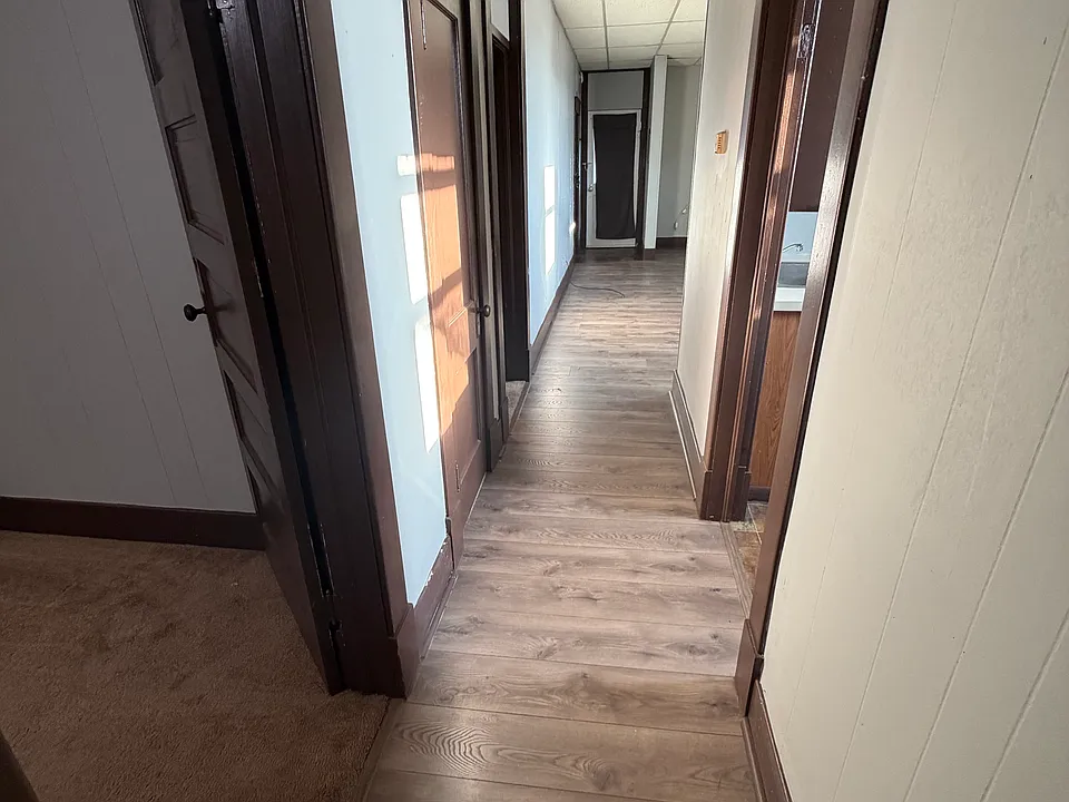 408 Neosho St #4