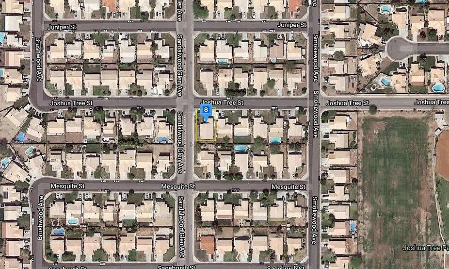 2nd image of 664 Joshua Tree St