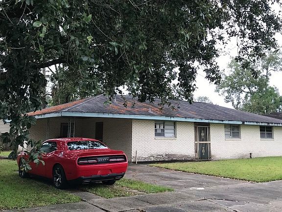 3rd image of 216 Glenwood Dr