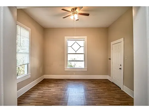 308 Belmont Photo 1