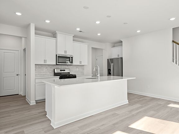 Roswell floorplan in Waterside