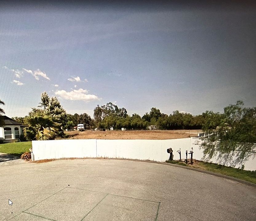 1st image of 41670 Crown Canyon Ct