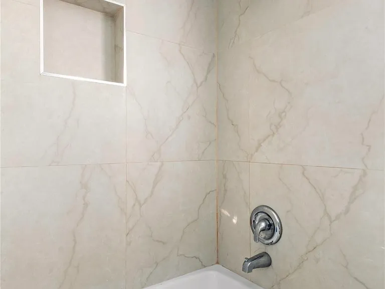 3750 NW 115th Way #19 — Photo 7