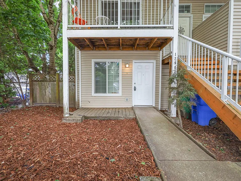 12901 NE Prescott Dr #B — Photo 23