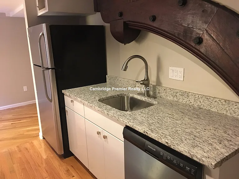 17 Bow St #33 — Photo 7