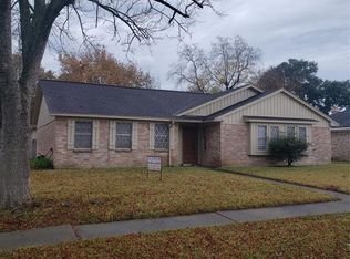11403 Elmcroft Dr, Houston, TX 77099