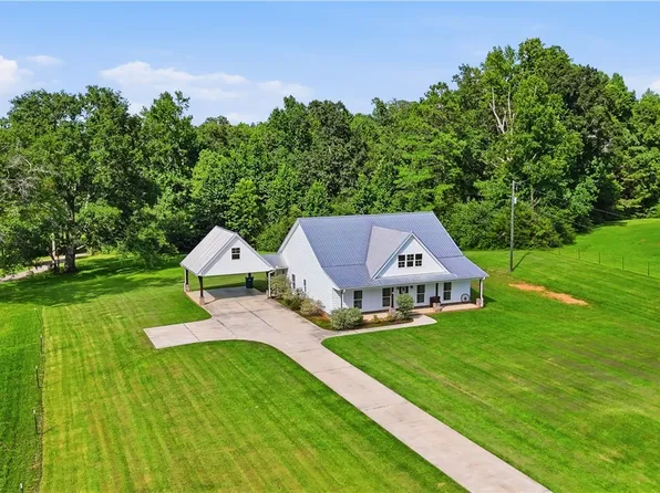 21149 Max Vintson Rd, Northport, AL 35475