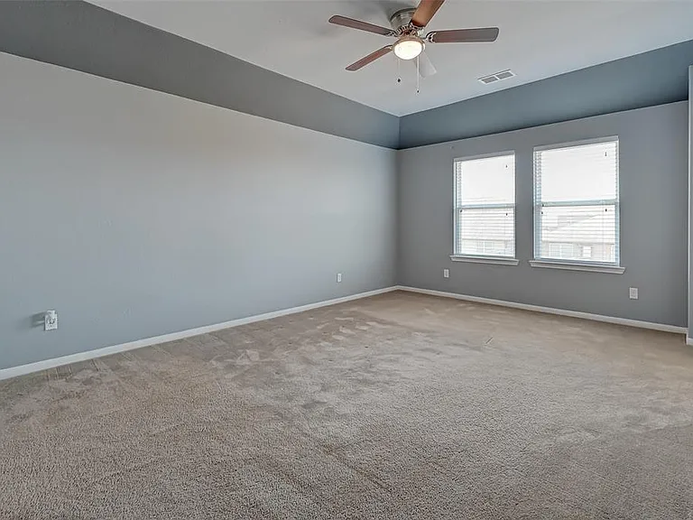 18211 Cimmaron Oak Ln — Photo 9