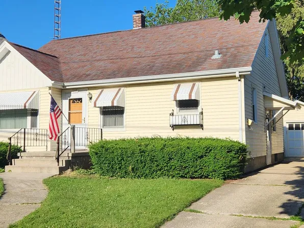 407 South 9th STREET, Watertown, WI 53094