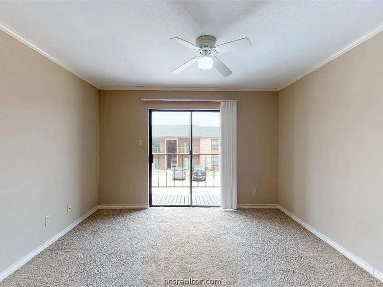 904 University Oaks Blvd #22 — Photo 11
