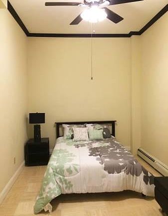 3rd image of 110 Waterman St APT 3R