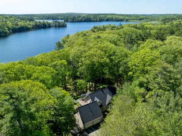74 Summer Cove Road, Nobleboro, ME 04555