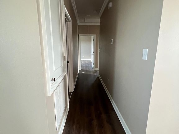 5th image of 4222 Hollygrove St