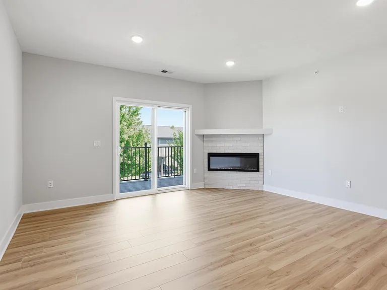 3851 S 203rd Plz — Photo 62