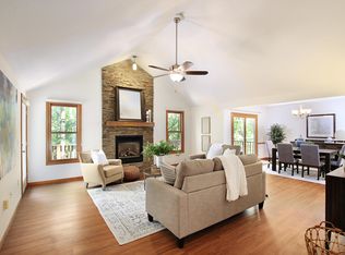 2307 Berry View Ct, Columbia, MO 65203