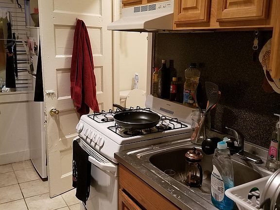 5th image of 513 Kenilworth St #1