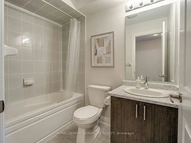 59 Creekbank Rd #UPPER — Photo 16