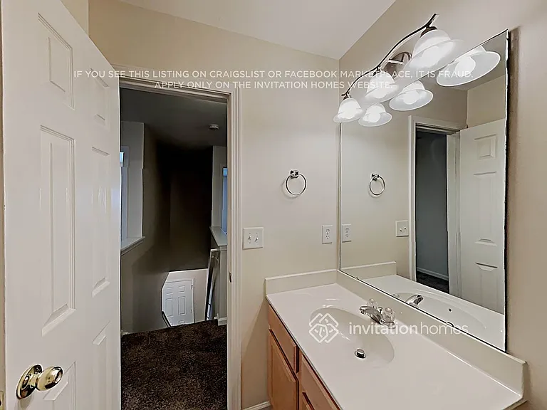 1610 Candlewood Ridge Ln — Photo 12