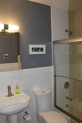 Rented by Corcoran | media 19