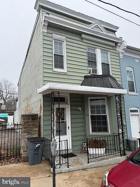 1st image of 112 N Conococheague St