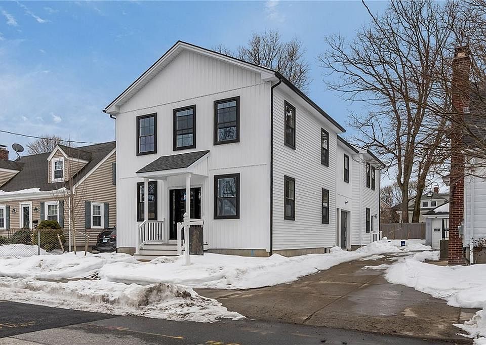 1st image of 68 Enfield Ave