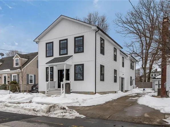 68 Enfield Ave, Providence, RI 02908