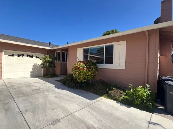 948 Kennedy Dr APT B, Capitola, CA 95010