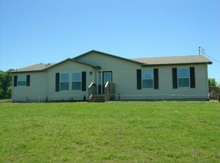 931 E 535th Rd, Lawrence, KS 66047