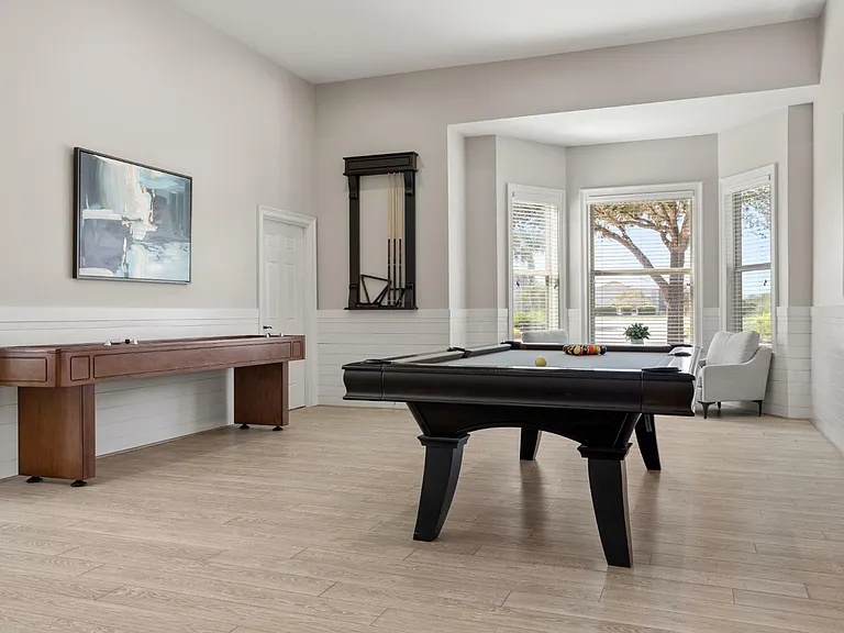 Avenues at Cypress - Resident Lounge