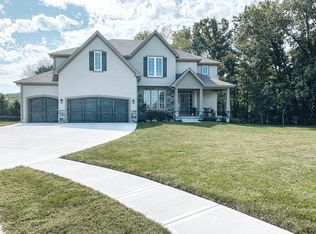 9538 Courtney Ave, Kansas City, MO 64138