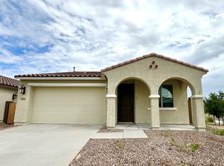 8910 W Orange Dr, Glendale, AZ 85305