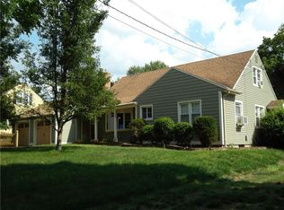 3 Sunset Dr, Enfield, CT 06082