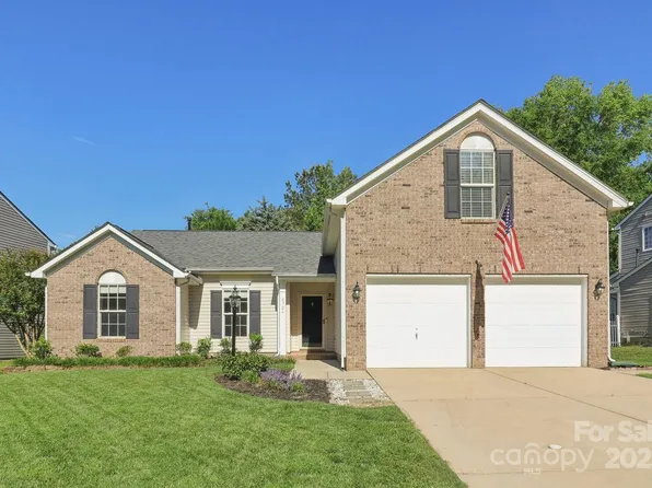 6724 Long Nook Ln, Indian Trail, NC 28079