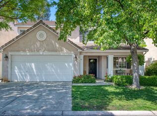 7522 N Trellis Cir, Fresno, CA 93720