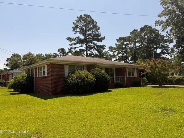 1702 Clark Avenue, New Bern, NC 28560