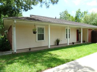 954 Wavecrest Ln, Houston, TX 77062