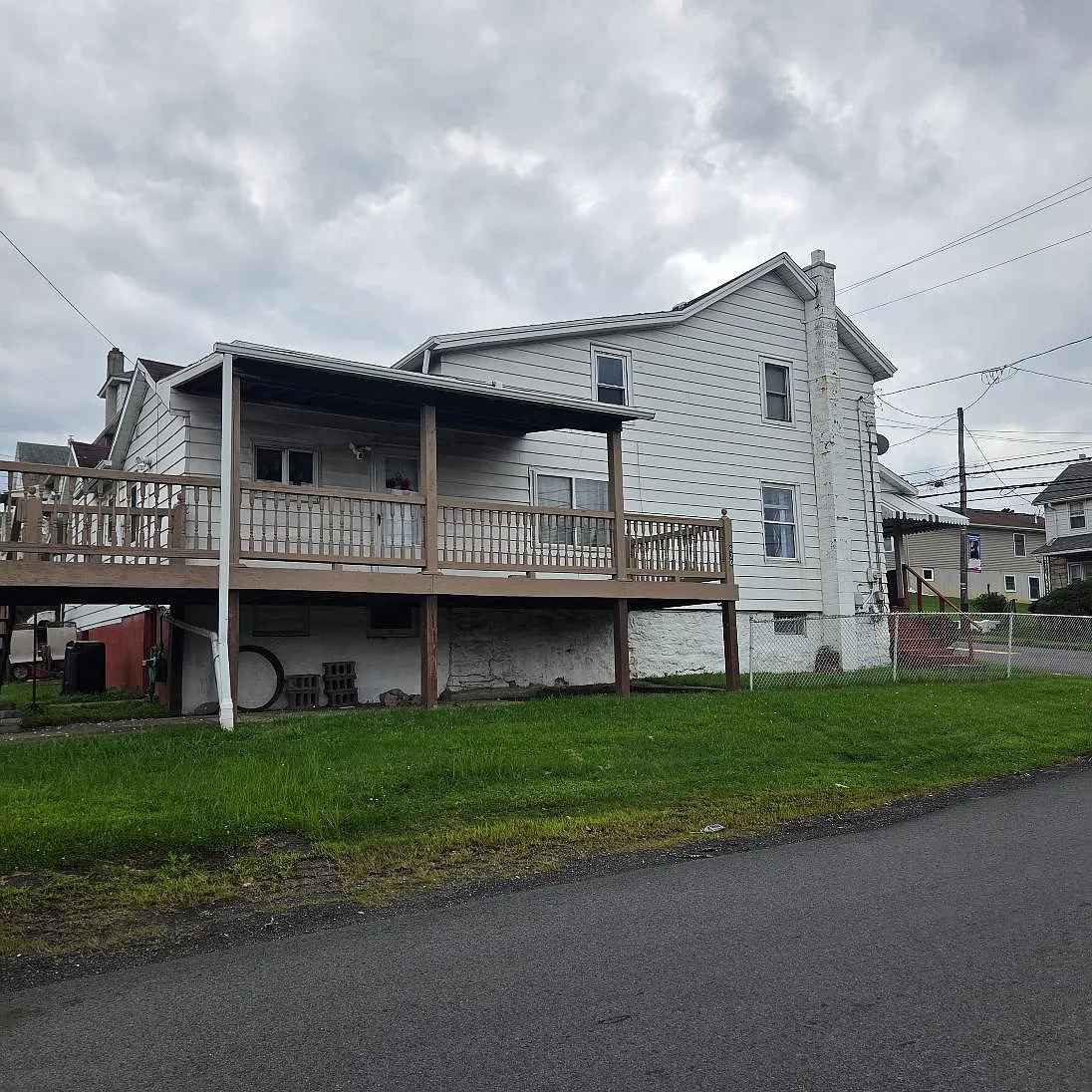 2 bed, 1200 sqft, $1,400 — Photo 1